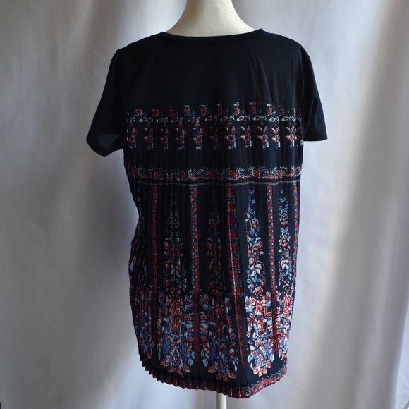 New York & Company Soho Dark Blue Shirt - Picture 2 of 6